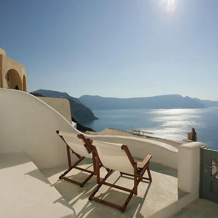 White Suite Oia  Exterior photo