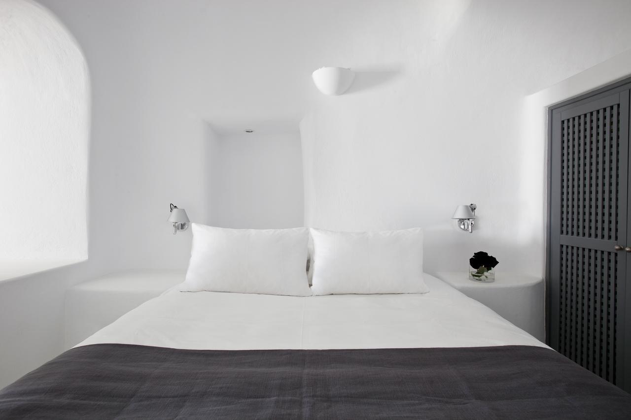 White Suite Oia  Exterior photo