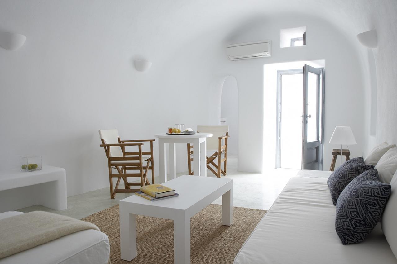 White Suite Oia  Exterior photo