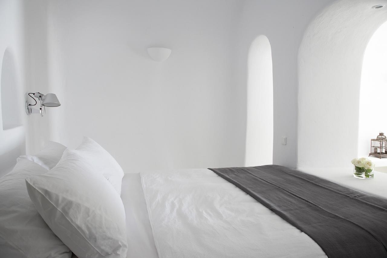 White Suite Oia  Exterior photo
